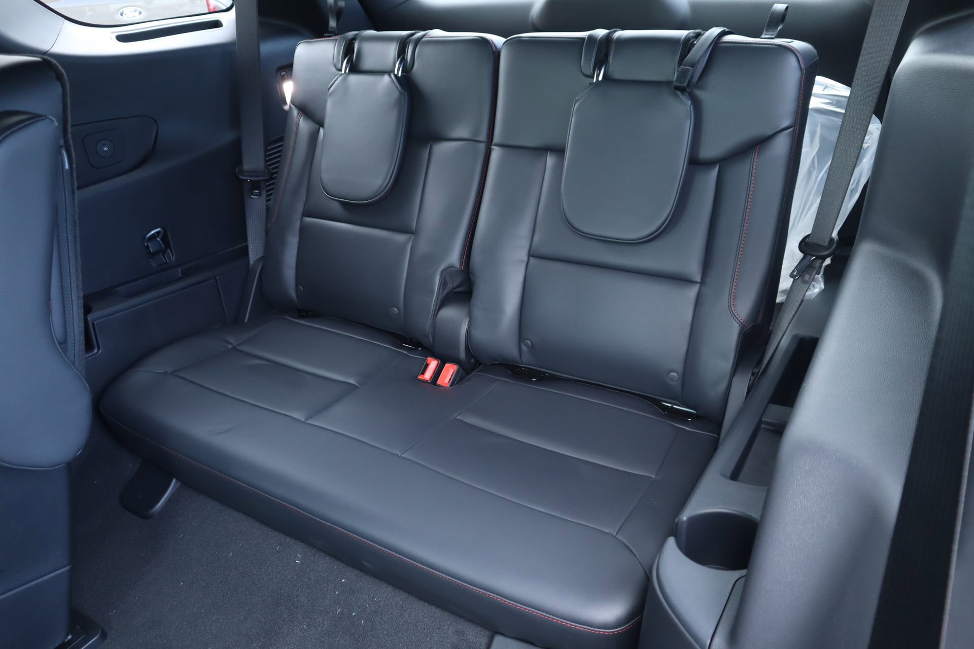 New 2026 Ford Explorer ST-Line RWD image 14