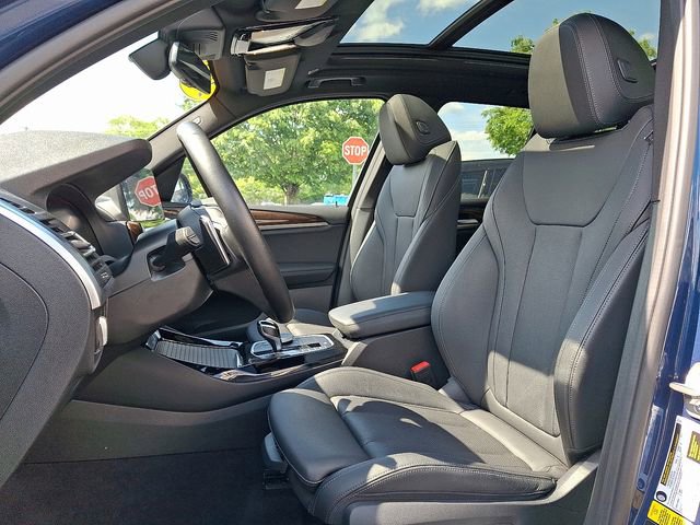 Used 2023 BMW X3 xDrive30i w/ Premium Package w/ZPA AWD/4WD image 13