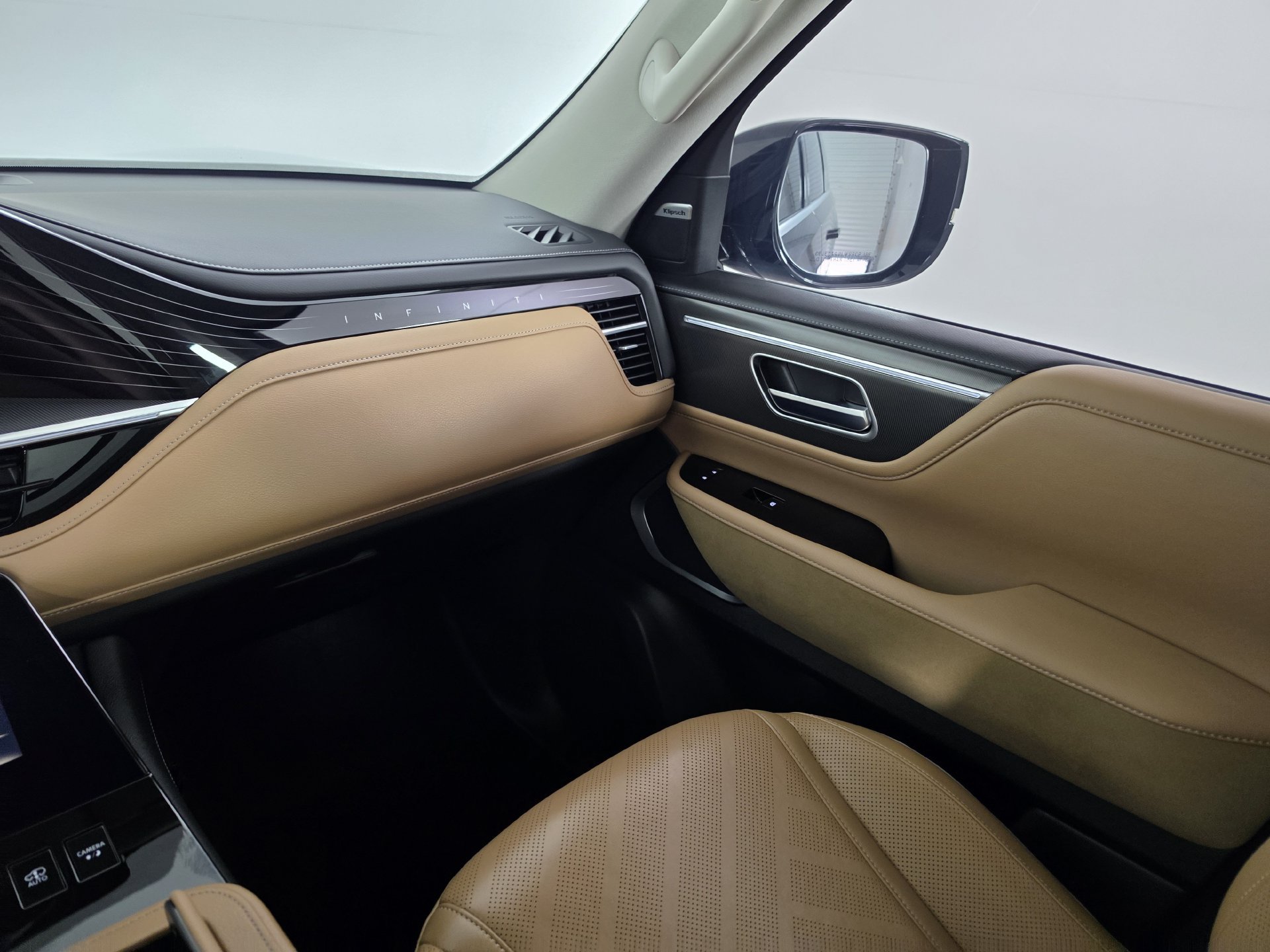 Used 2026 INFINITI QX80 Luxe RWD image 21