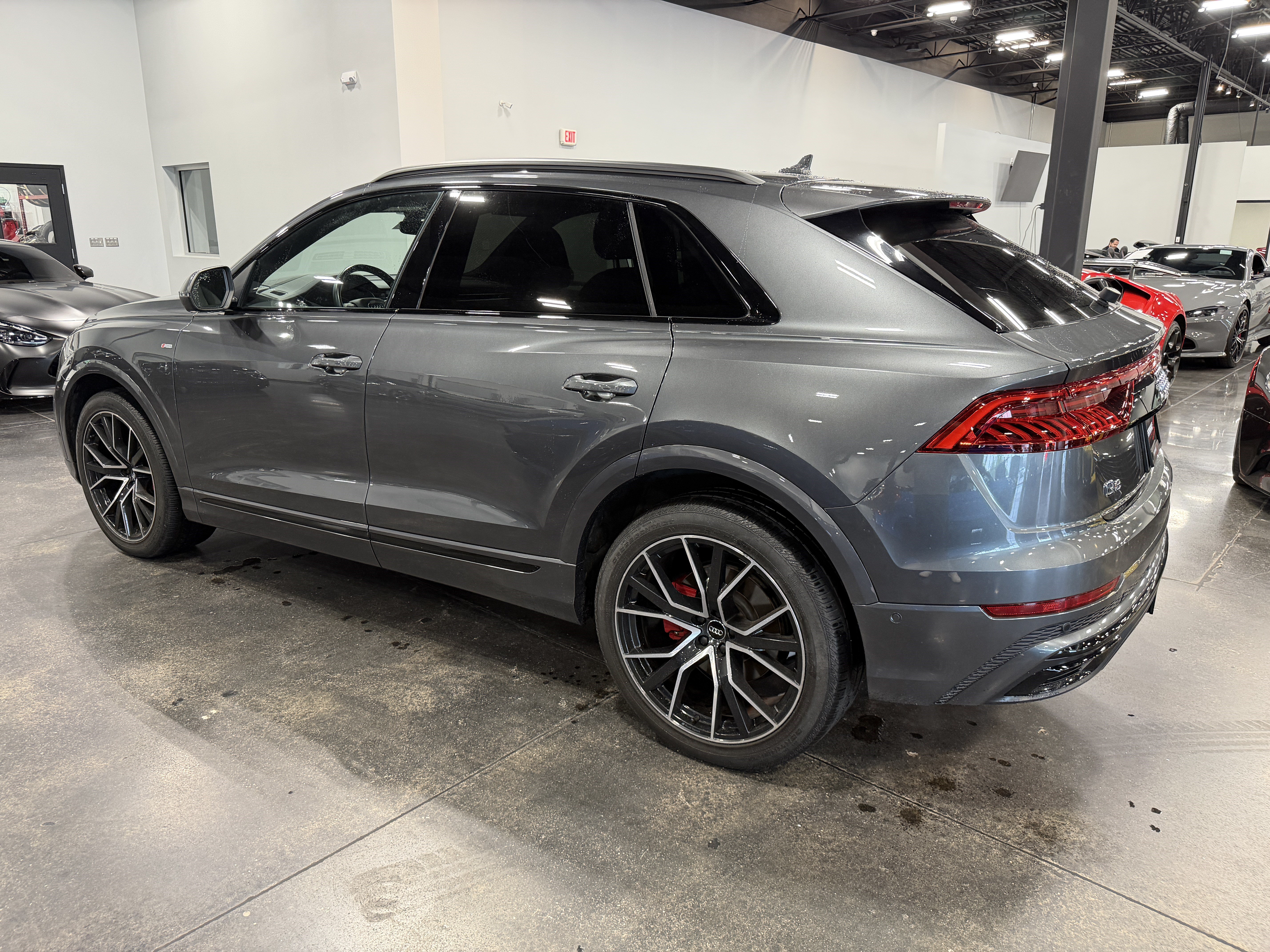 Used 2020 Audi Q8 Prestige w/ Prestige Package AWD/4WD image 5