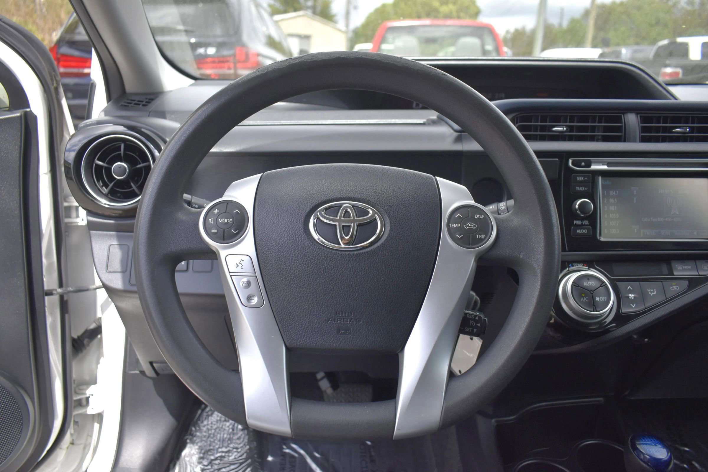 Used 2015 Toyota Prius C Two image 19