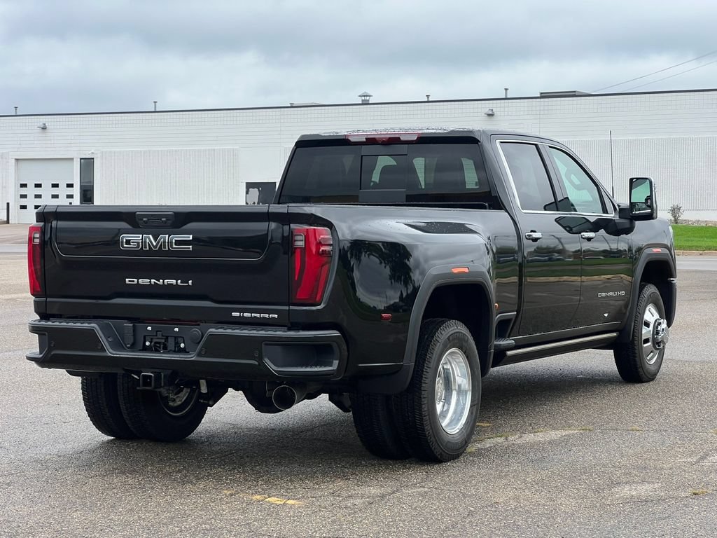 New 2026 GMC Sierra 3500 Denali Ultimate AWD/4WD image 46