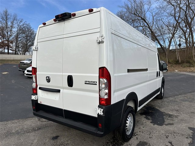 Used 2025 RAM ProMaster 2500 image 6
