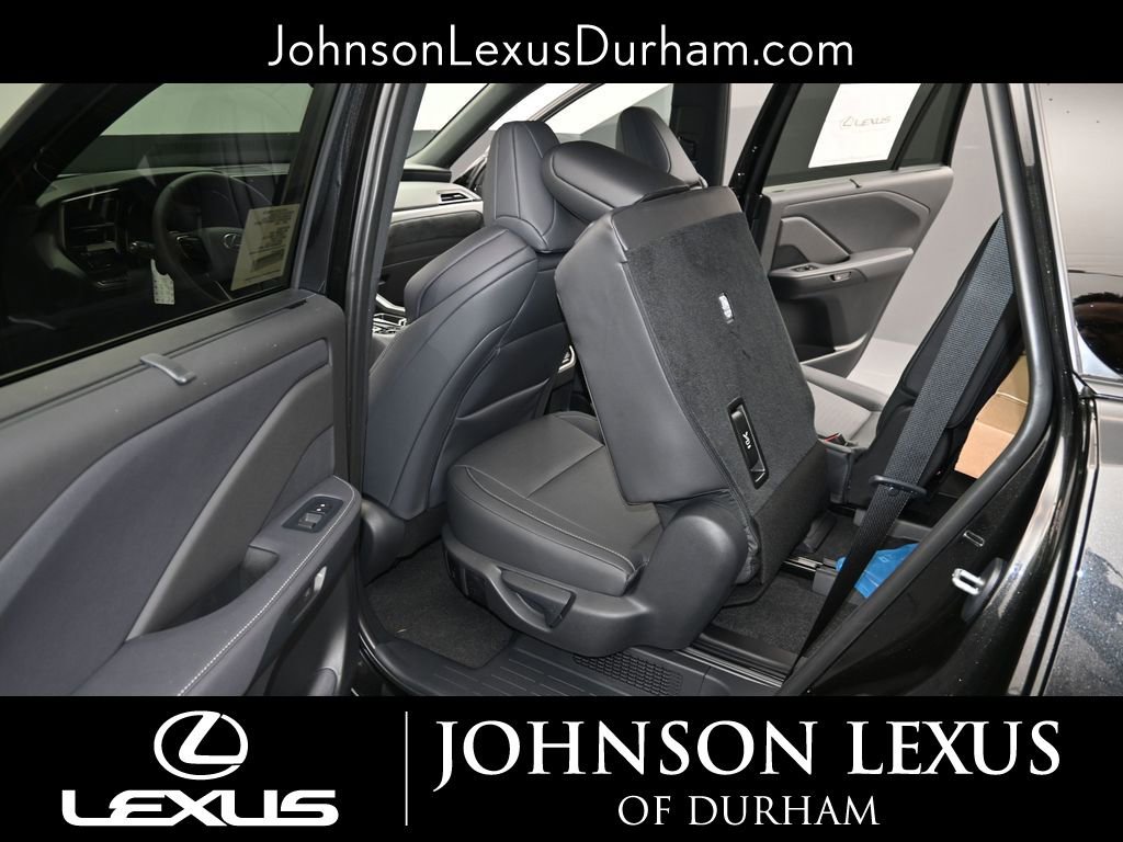 New 2026 Lexus TX 500h AWD image 13
