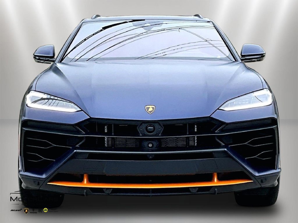 Used 2025 Lamborghini Urus SE AWD/4WD image 3