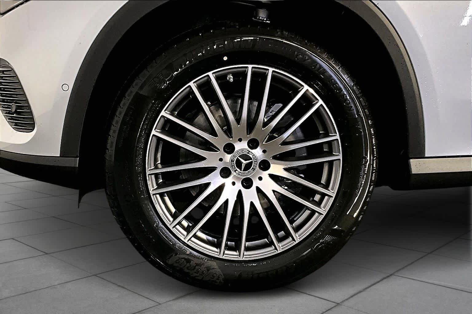 New 2026 Mercedes-Benz GLC 300 4MATIC image 17