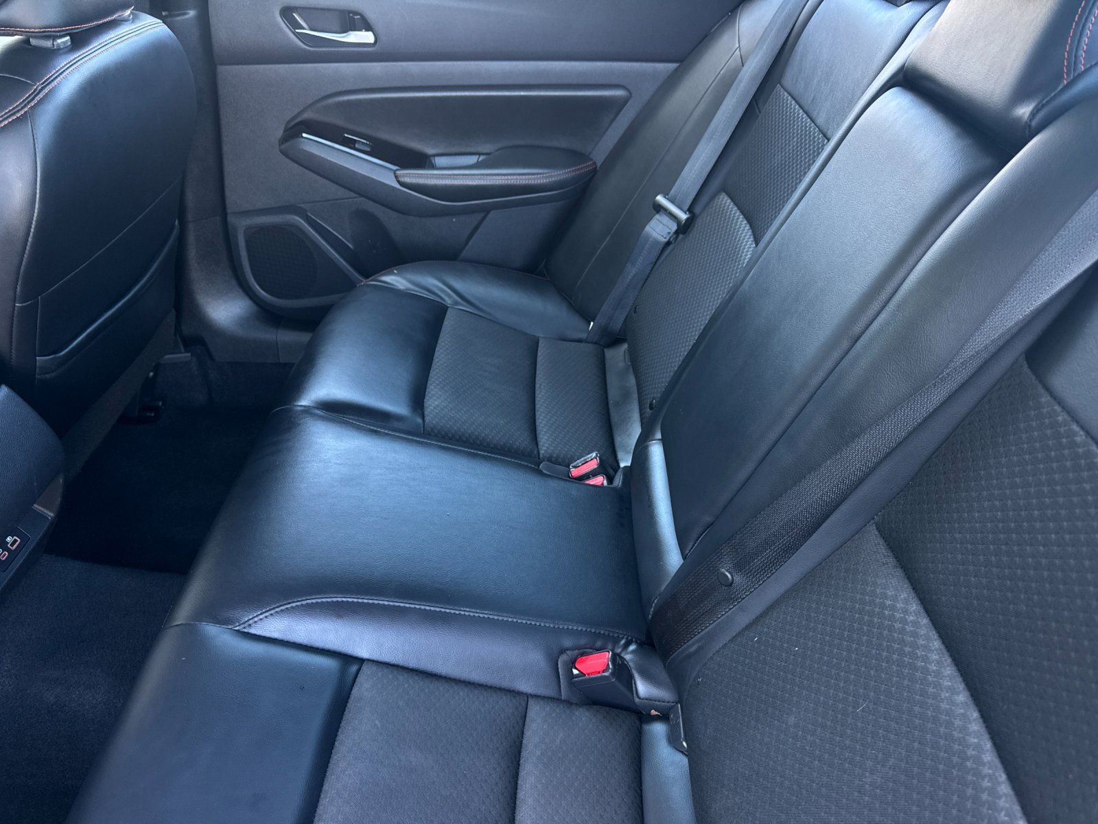 Used 2023 Nissan Altima 2.5 SR FWD image 14