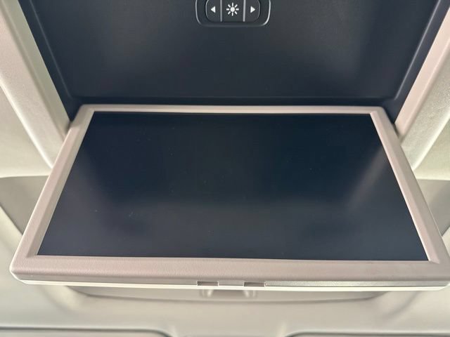 Certified 2026 Honda Odyssey Elite image 39