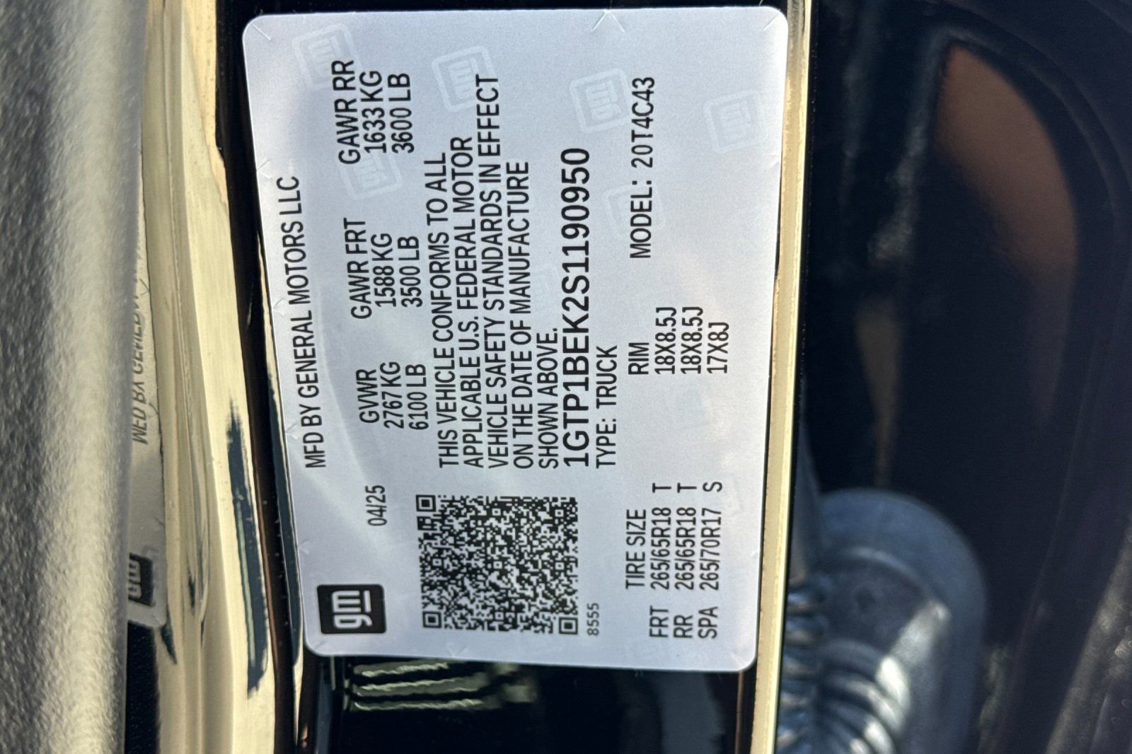 Used 2025 GMC Canyon Elevation RWD image 30