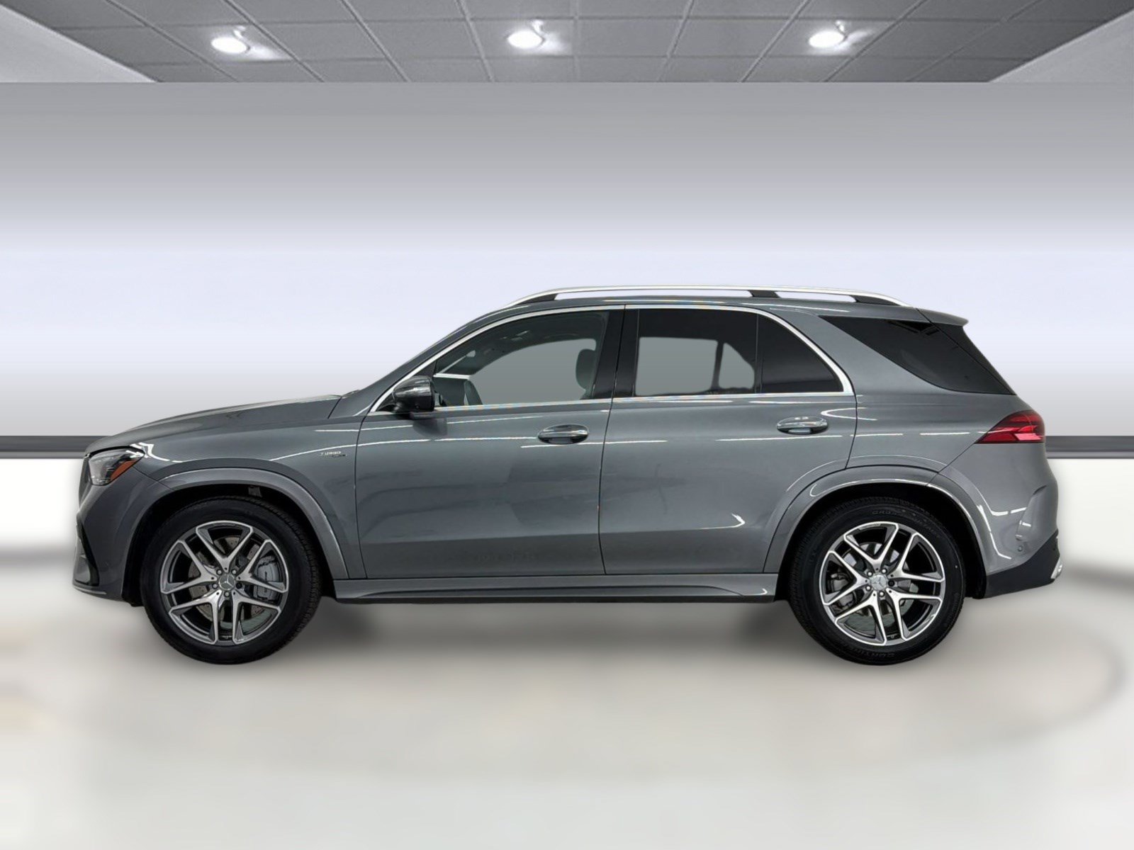 Used 2024 Mercedes-Benz GLE 53 AMG 4MATIC image 2