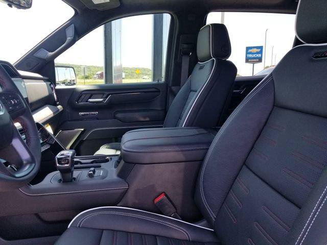 New 2026 GMC Sierra 1500 AT4X AWD/4WD image 9