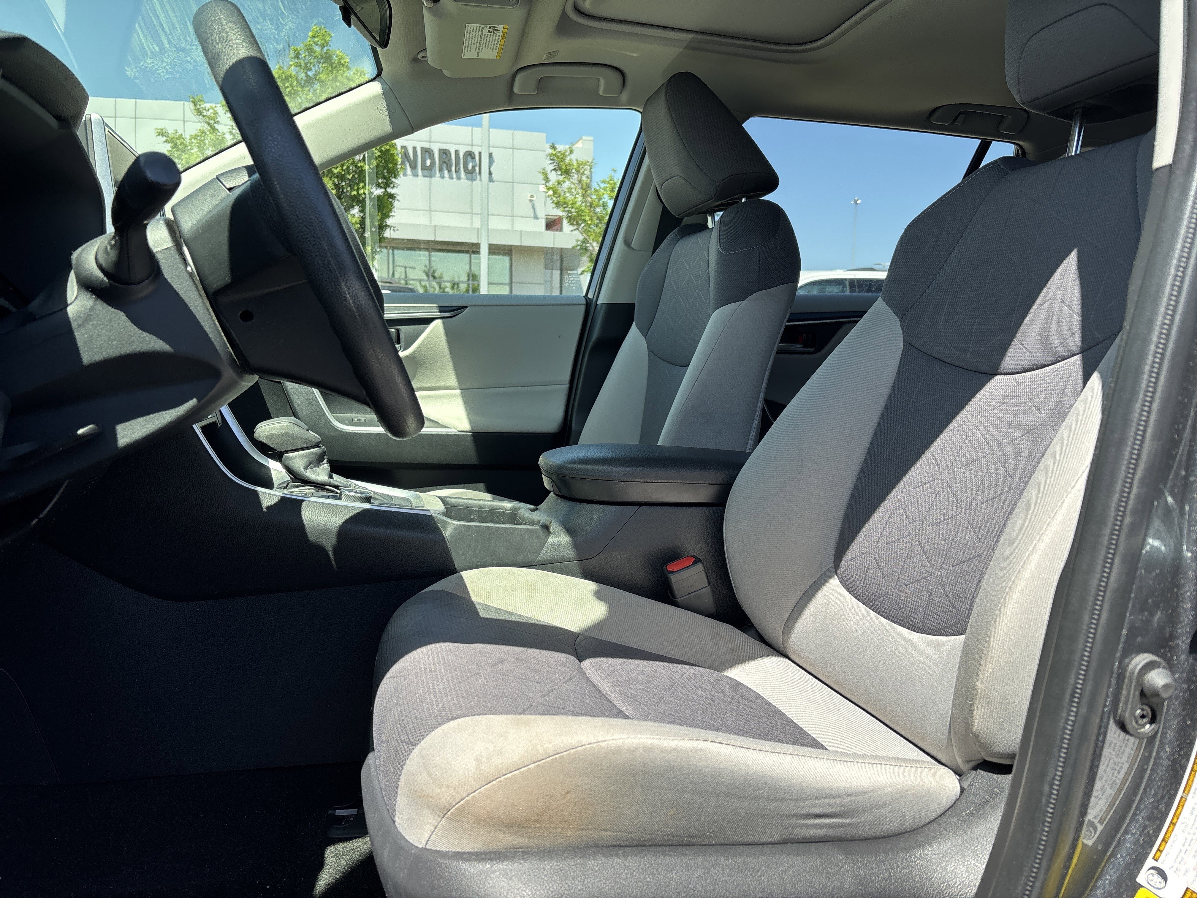 Used 2023 Toyota RAV4 XLE w/ Convenience Package AWD/4WD image 13
