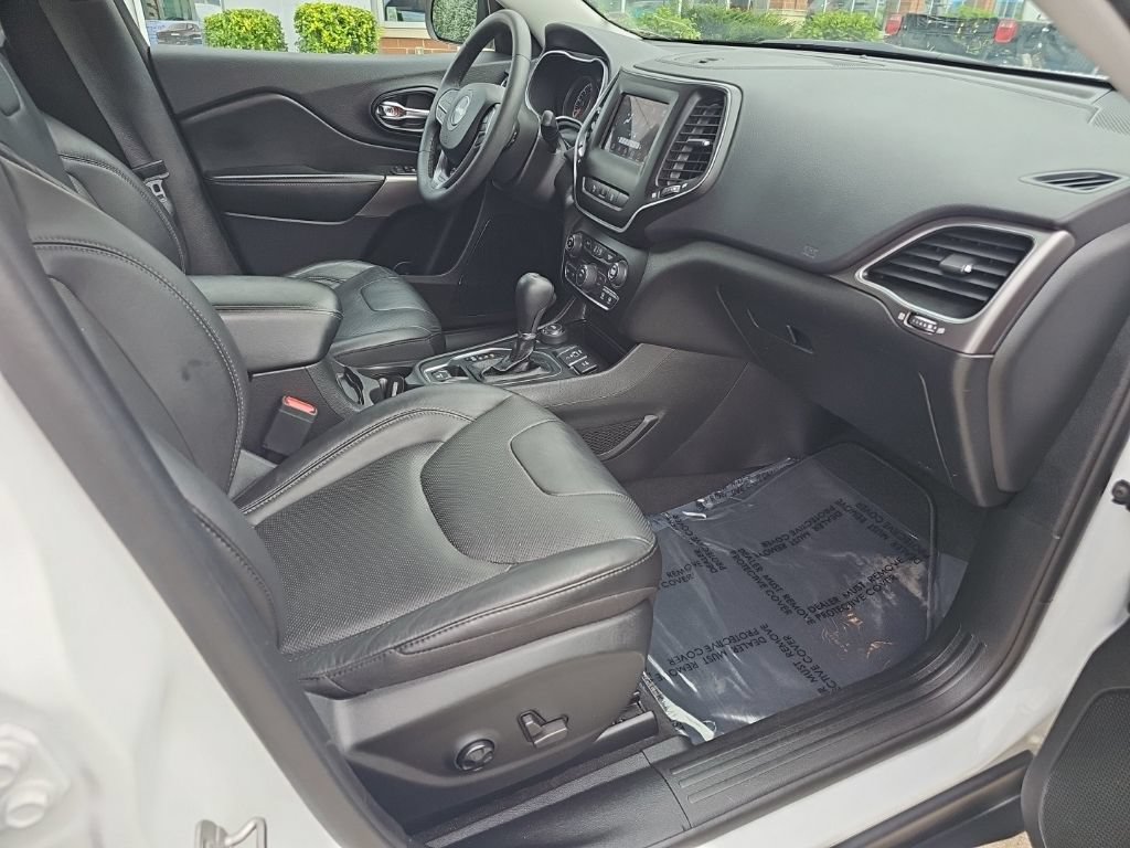 Certified 2021 Jeep Cherokee Latitude Lux AWD/4WD image 25