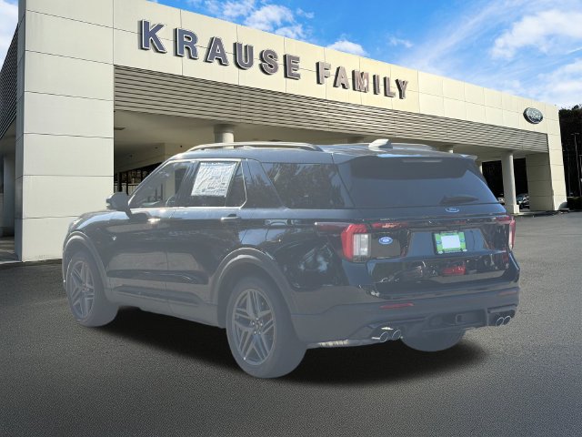 New 2026 Ford Explorer ST RWD image 6