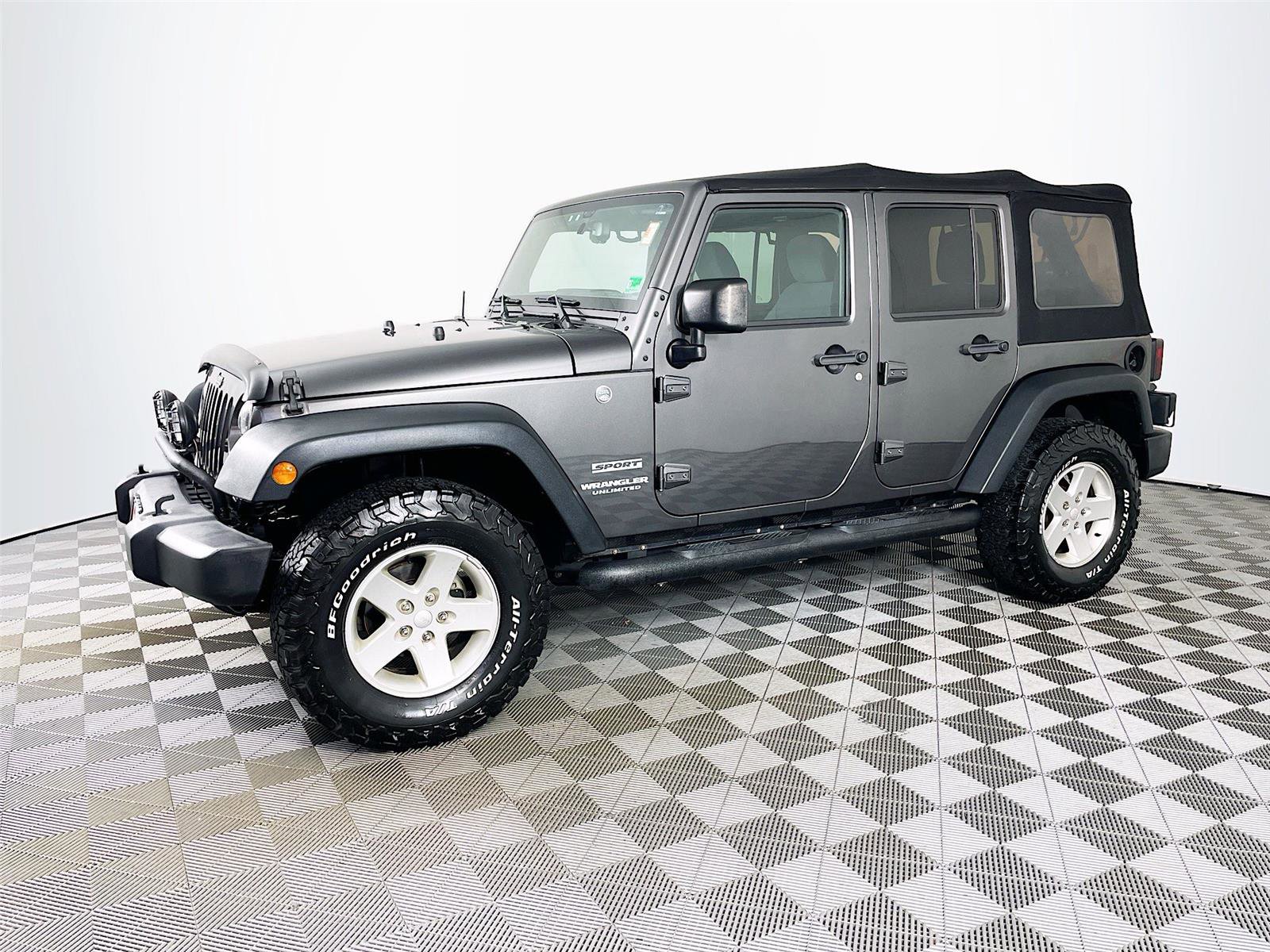 Used 2016 Jeep Wrangler Unlimited Sport w/ Quick Order Package 24S image 4