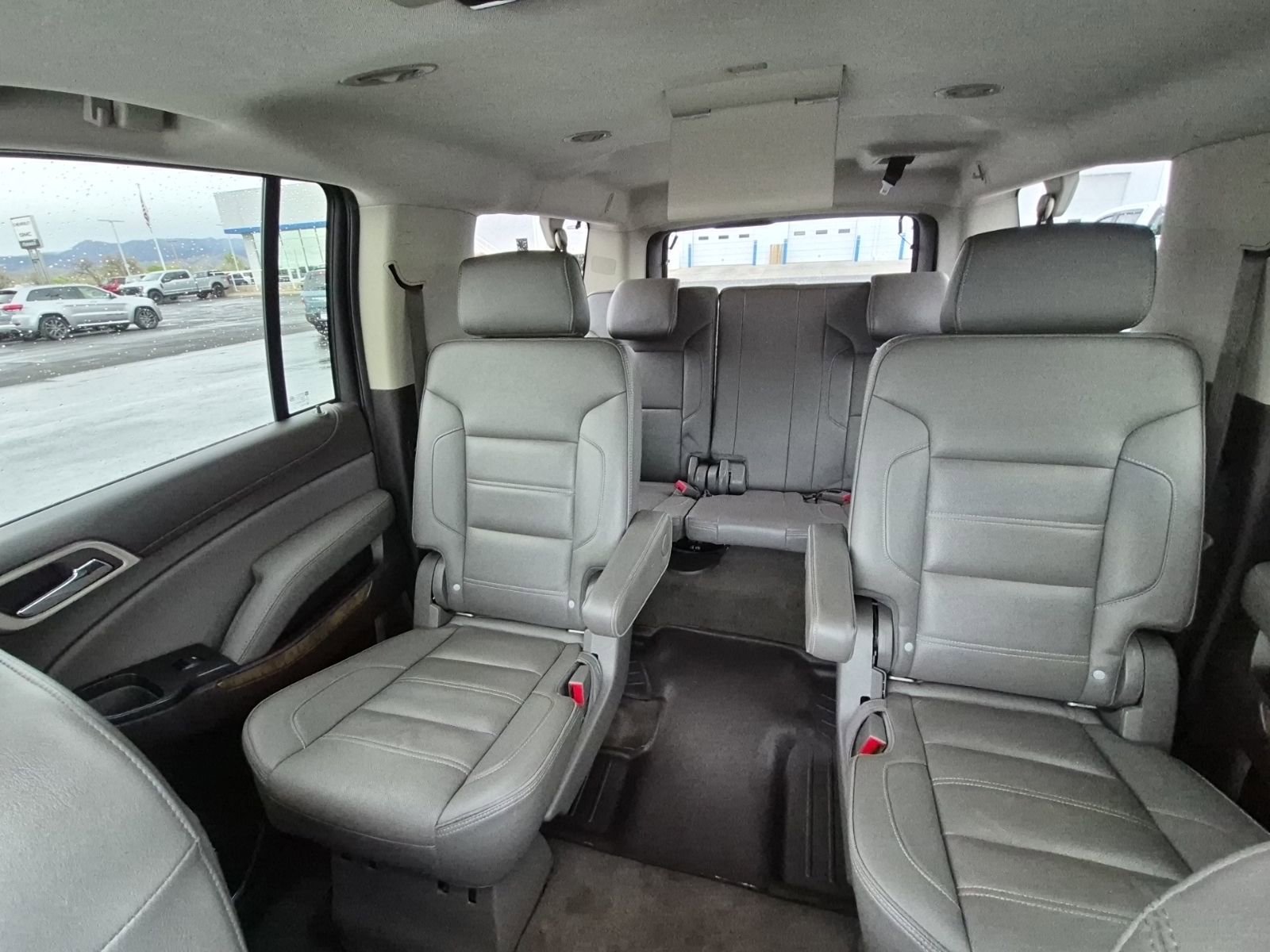 Used 2017 GMC Yukon XL Denali w/ Open Road Package image 29