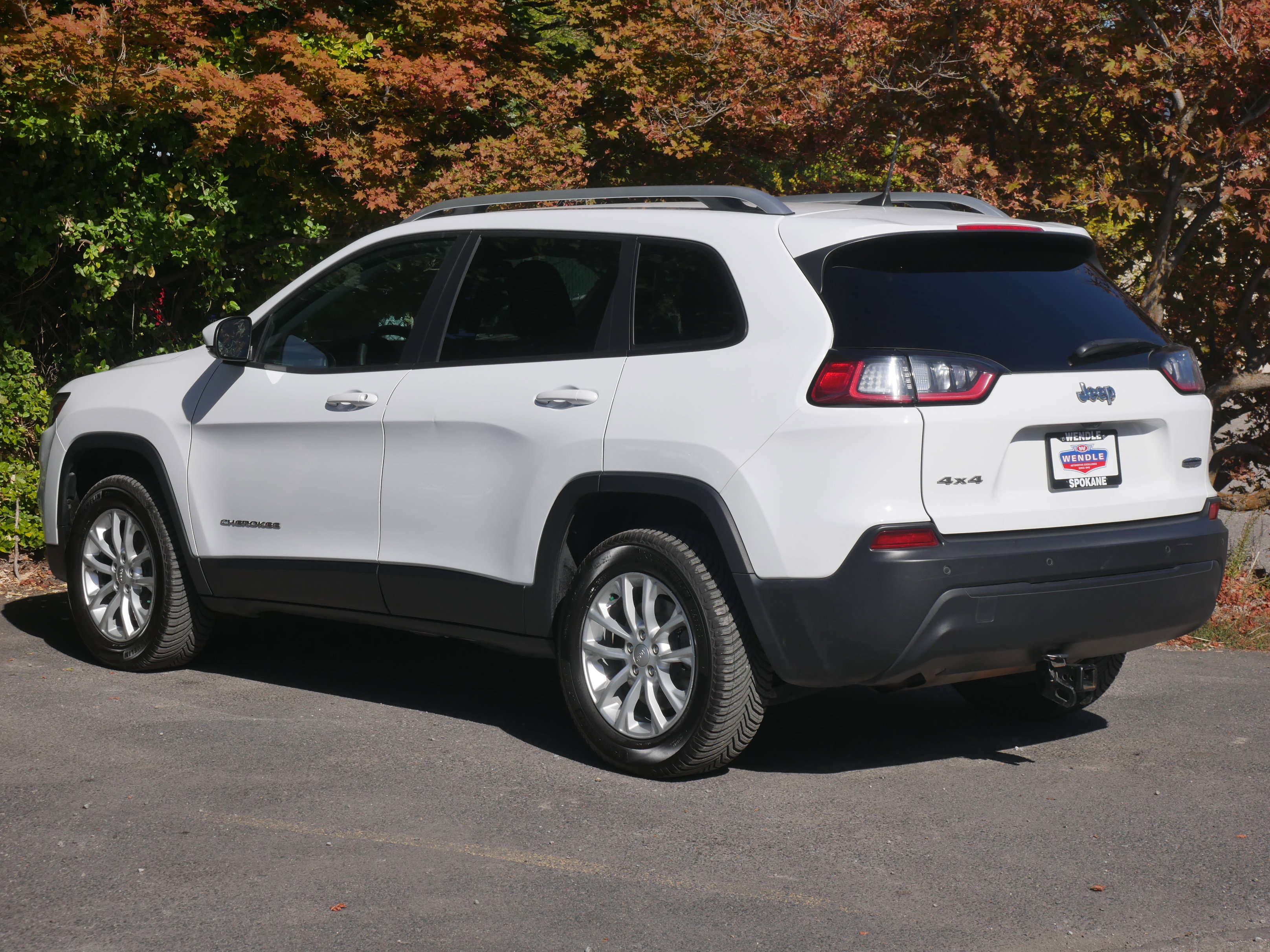 Used 2020 Jeep Cherokee Latitude image 19