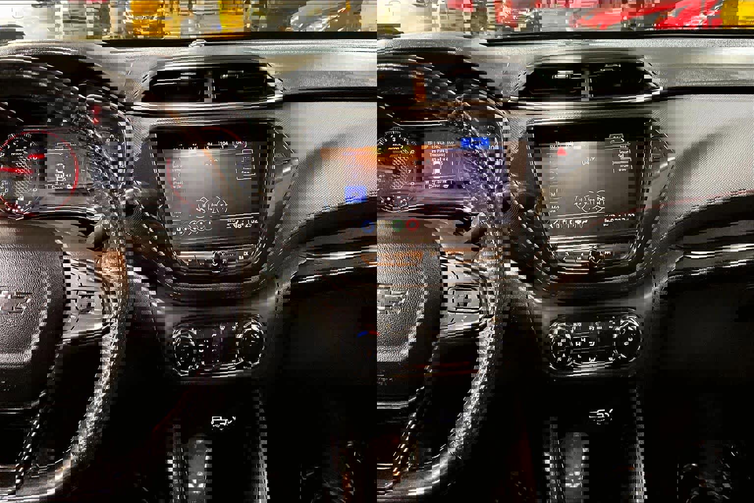 Used 2021 Chevrolet TrailBlazer RS w/ Sun and Liftgate Package image 6