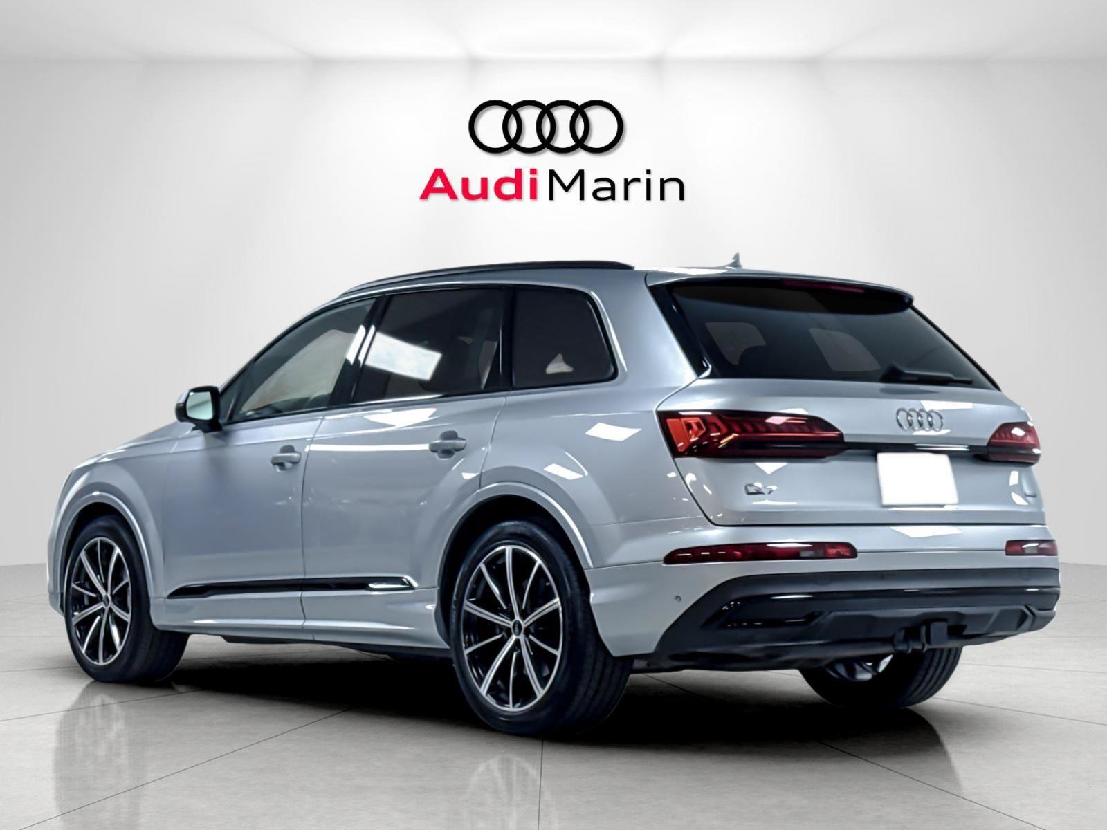 Used 2023 Audi Q7 3.0T Prestige w/ Prestige Package AWD/4WD image 3