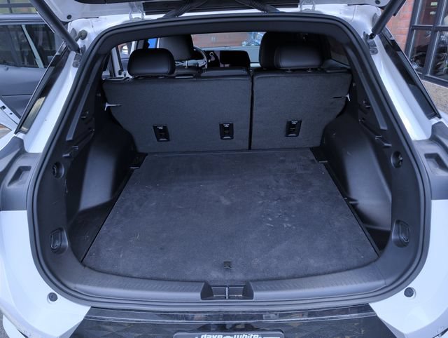 Used 2024 Chevrolet Equinox EV RS FWD image 21
