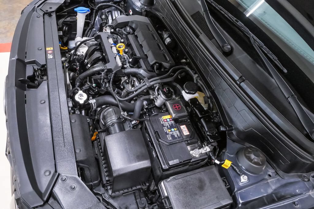 Certified 2024 Hyundai Venue SE FWD image 31