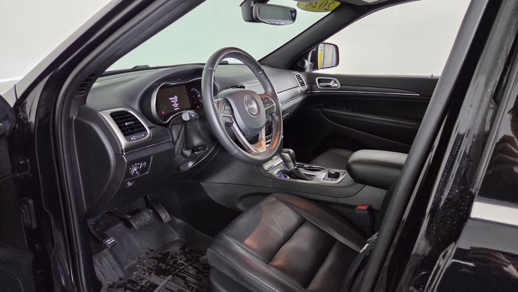 Used 2020 Jeep Grand Cherokee Limited w/ Trailer Tow Group IV AWD/4WD image 15