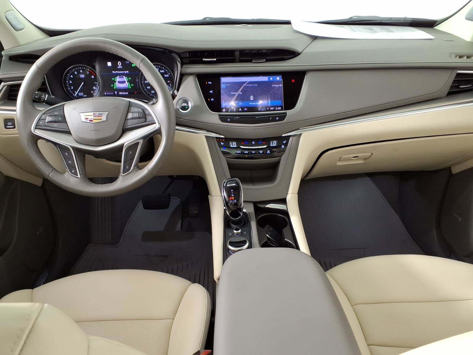 Certified 2024 Cadillac XT5 Premium Luxury w/ Technology Package FWD image 16
