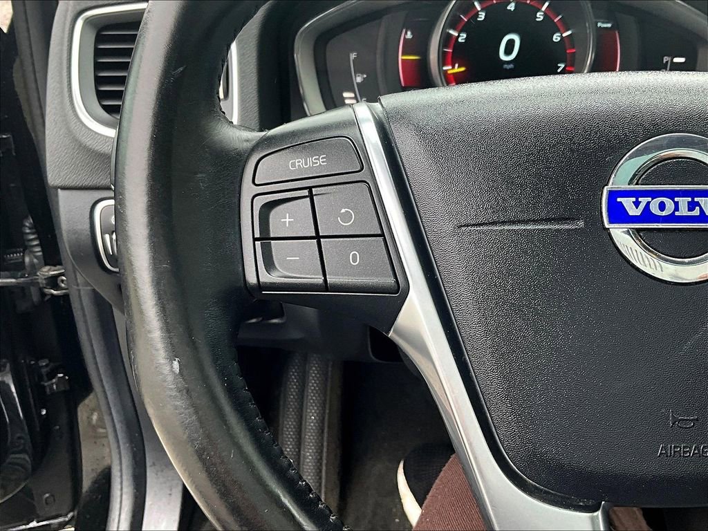 Used 2015 Volvo S60 T5 Premier image 16