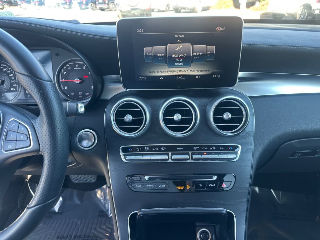 Used 2017 Mercedes-Benz GLC 300 4MATIC Coupe image 30