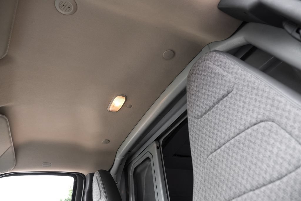Used 2021 Chevrolet Express 3500 w/ Power Convenience Package RWD image 31