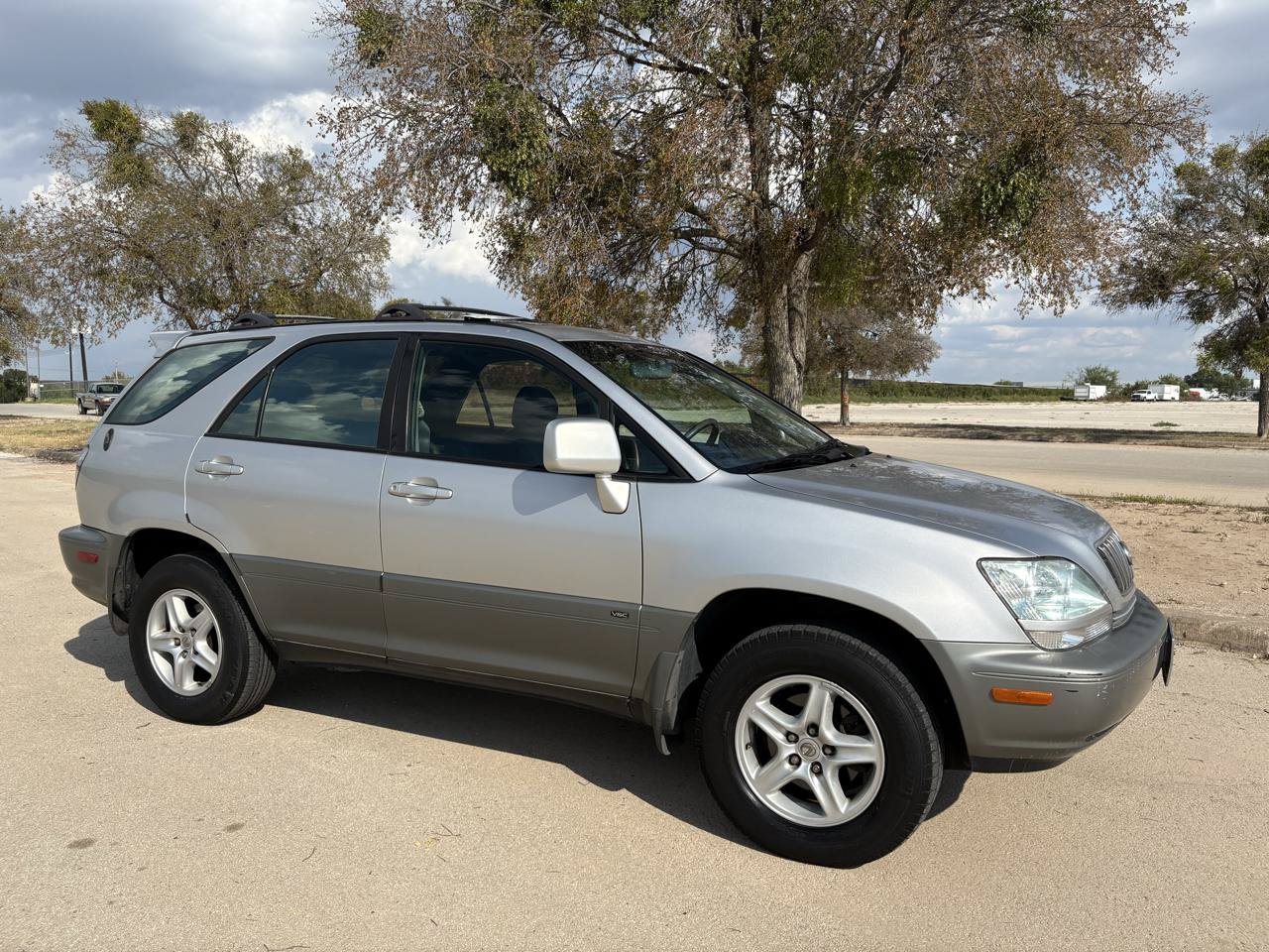 Used 2001 Lexus RX 300 w/ Premium Pkg Plus FWD image 53