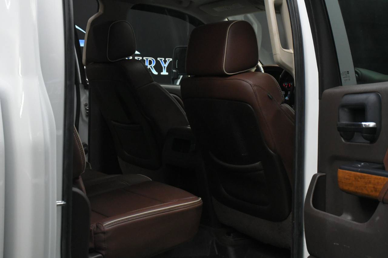 Used 2015 Chevrolet Silverado 2500 High Country AWD/4WD image 35