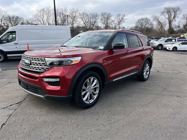 Used 2024 Ford Explorer Limited image 7