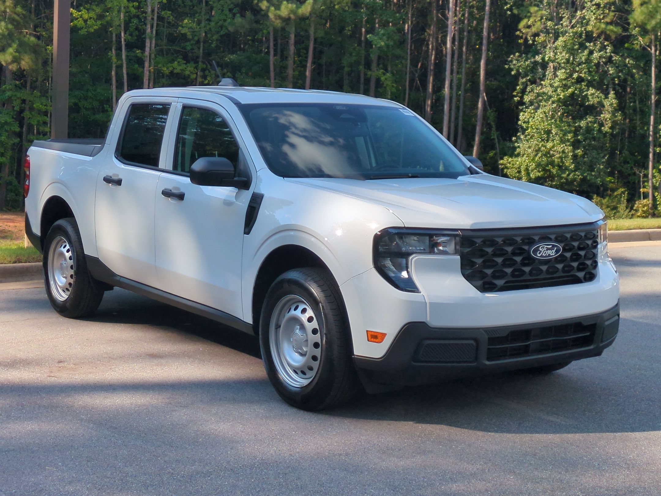 New 2026 Ford Maverick XL FWD image 2
