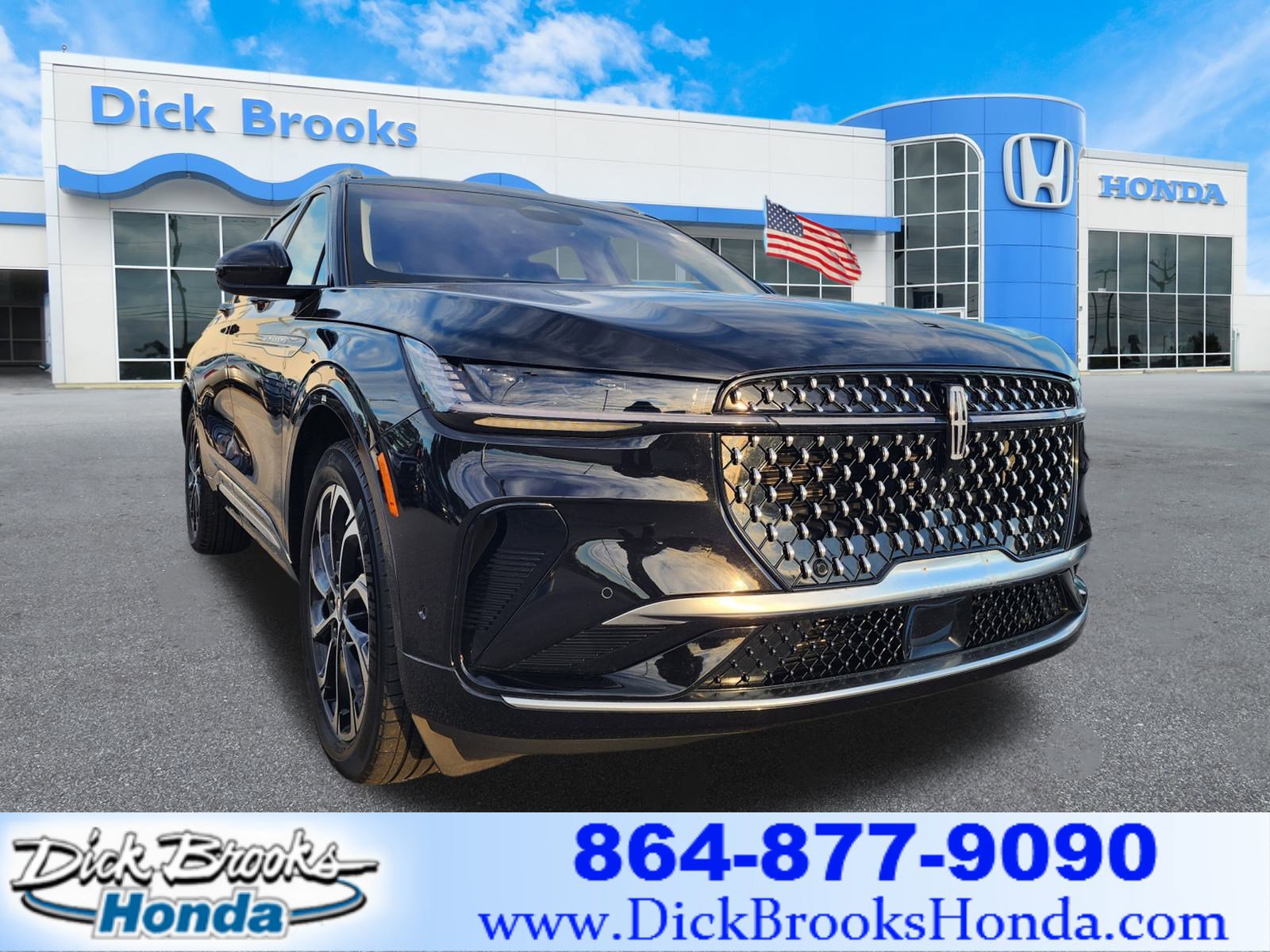 Used 2024 Lincoln Nautilus Reserve