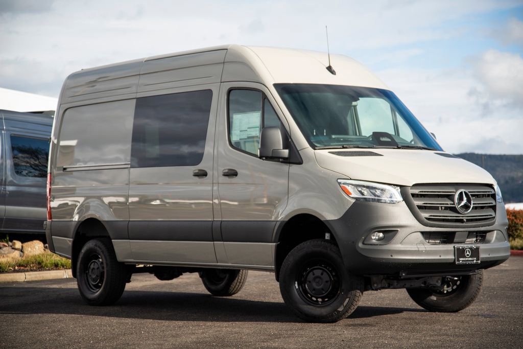 New 2026 Mercedes-Benz Sprinter 2500 image 3