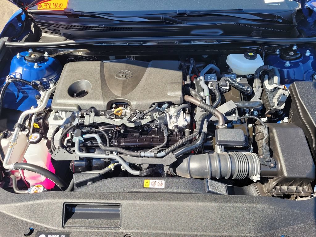 Used 2025 Toyota Camry SE AWD/4WD image 28