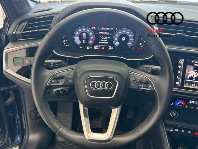 Certified 2025 Audi Q3 2.0T Premium w/ Convenience Package AWD/4WD image 23
