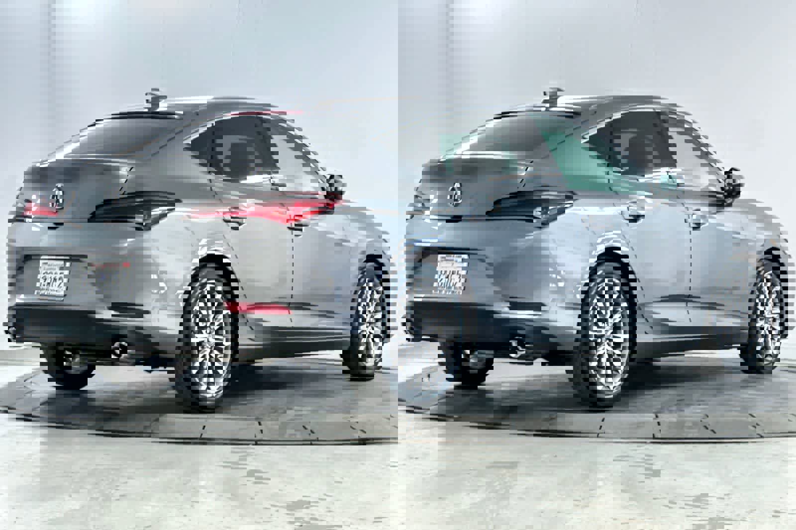 Used 2023 Acura Integra image 2