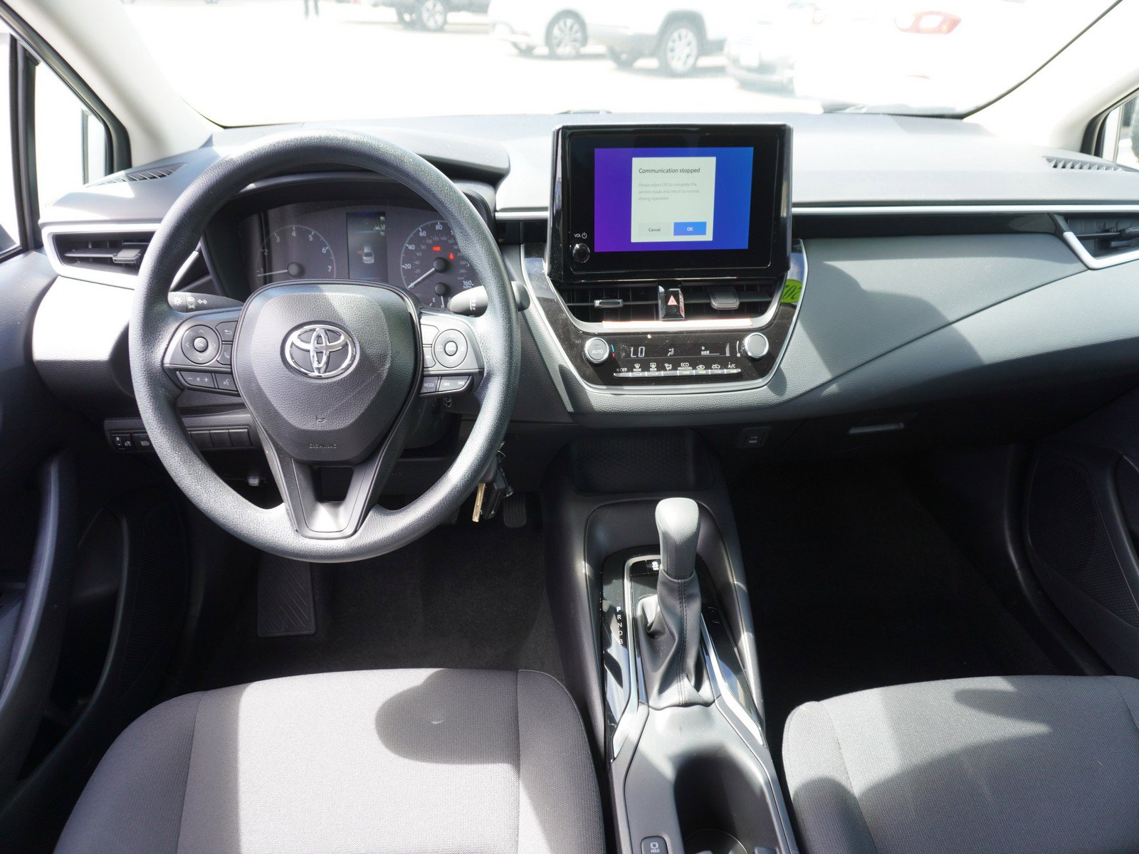 Used 2025 Toyota Corolla LE image 2