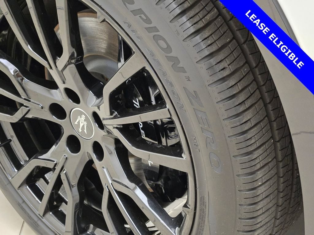 New 2025 Maserati Grecale Modena image 14