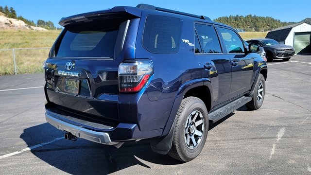 Used 2024 Toyota 4Runner TRD Off-Road image 5
