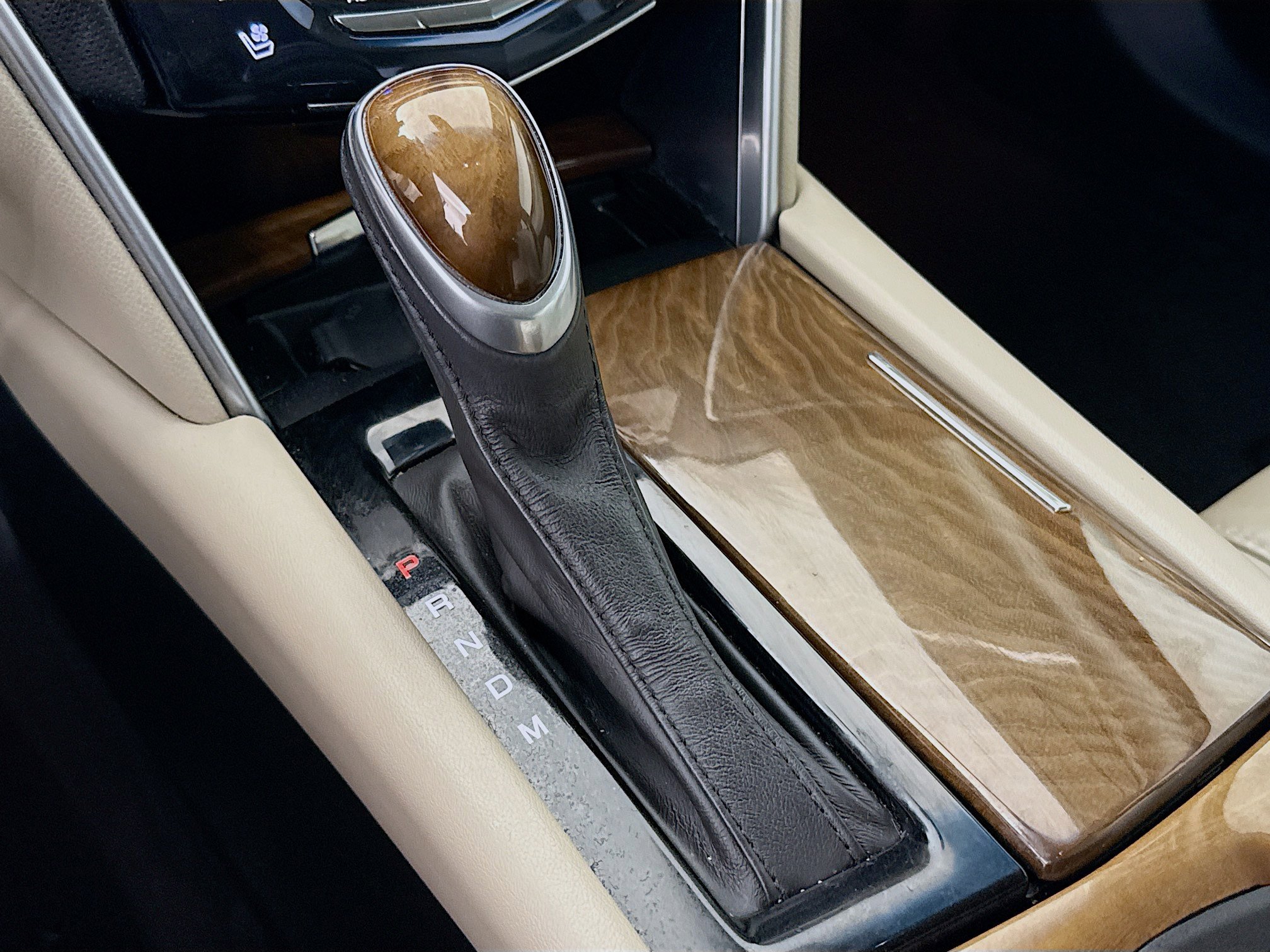 Used 2019 Cadillac XTS Luxury image 18