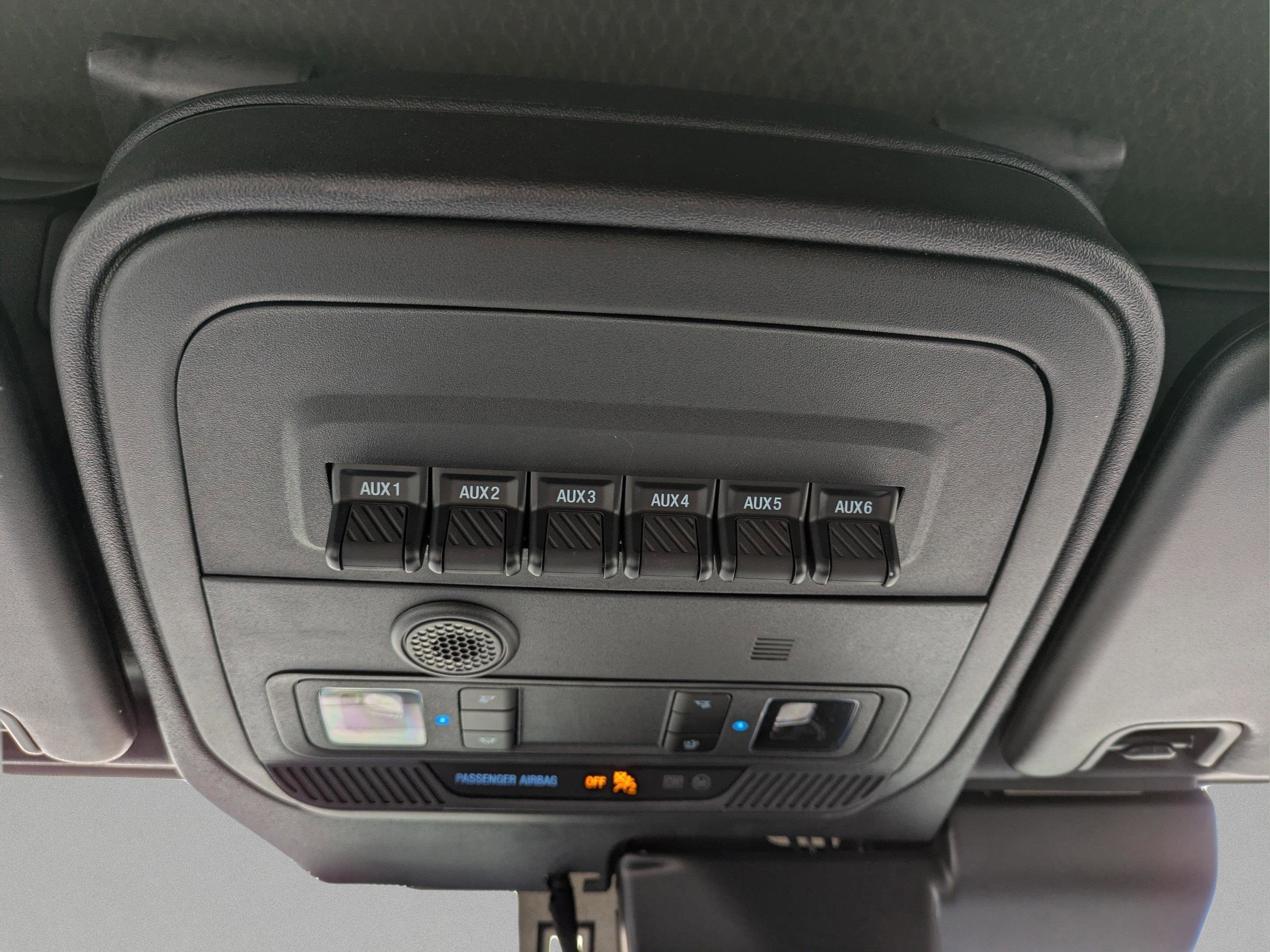 Used 2025 Ford Bronco Badlands image 19