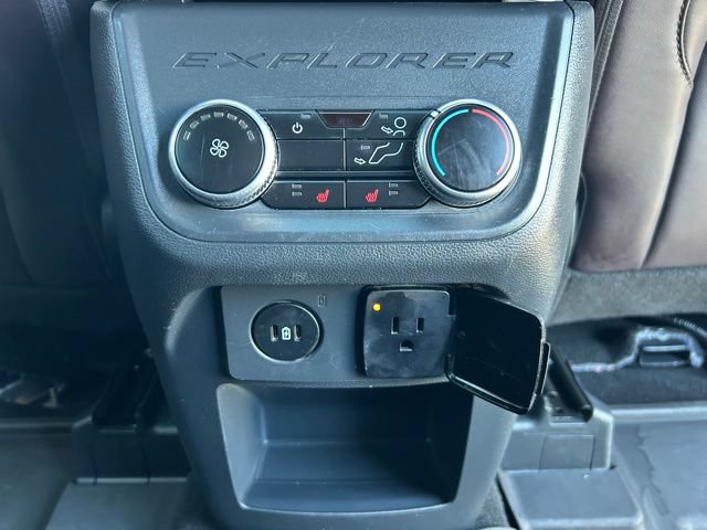 Used 2025 Ford Explorer Platinum AWD/4WD image 43