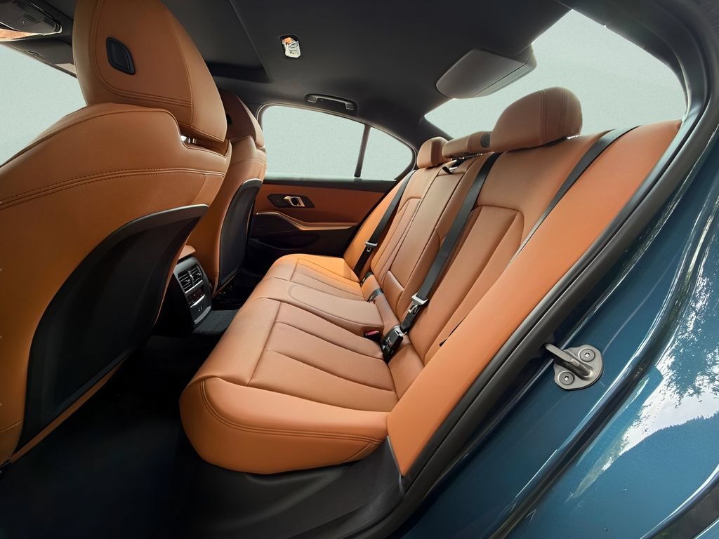 New 2026 BMW 330i Sedan w/ Premium Package RWD image 23
