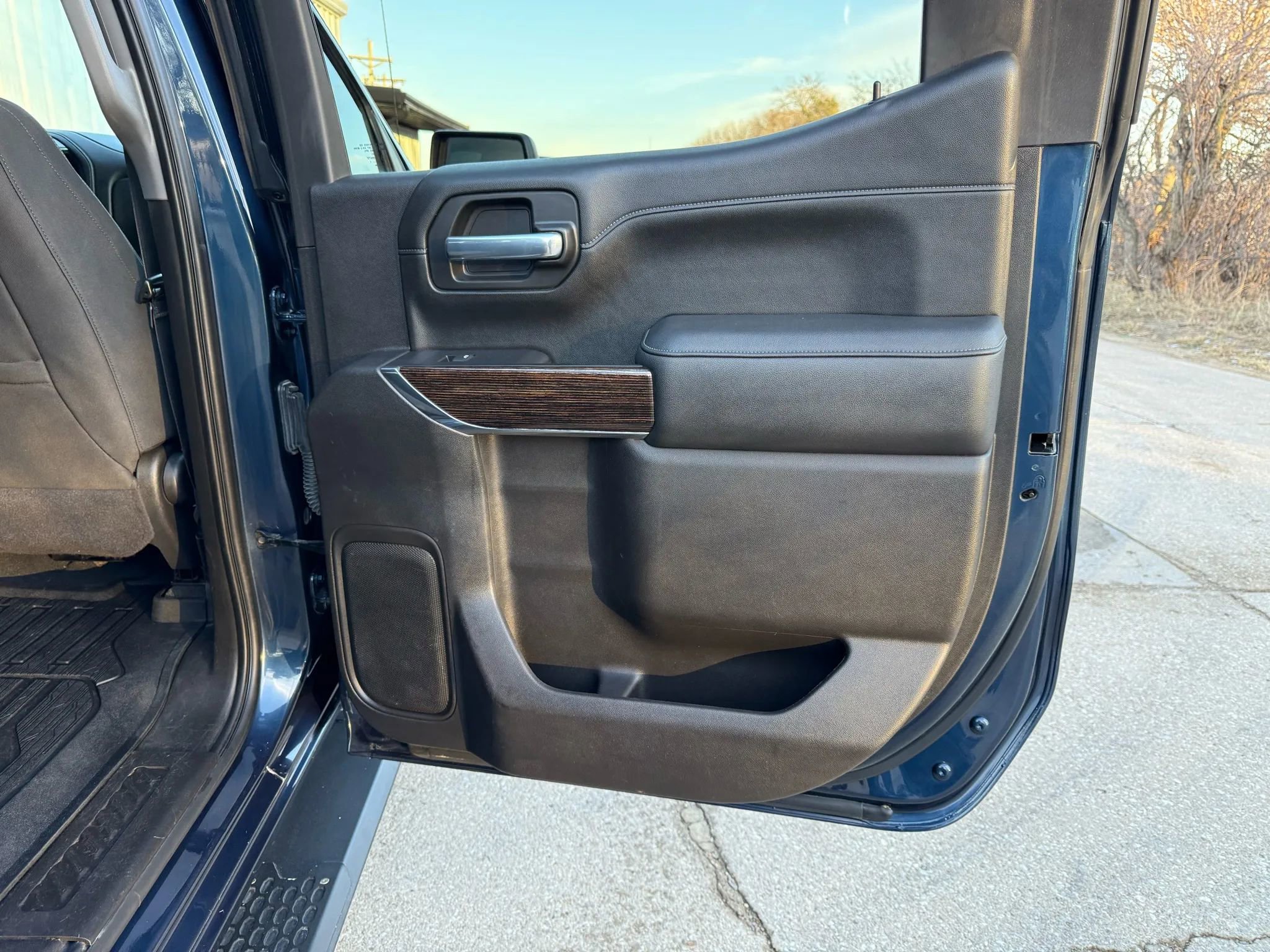 Used 2021 GMC Sierra 1500 Elevation w/ X31 Off-Road Package image 10