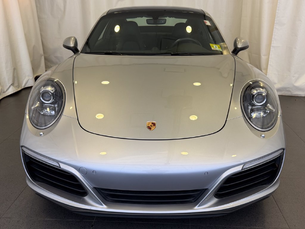 Certified 2017 Porsche 911 Carrera RWD image 6
