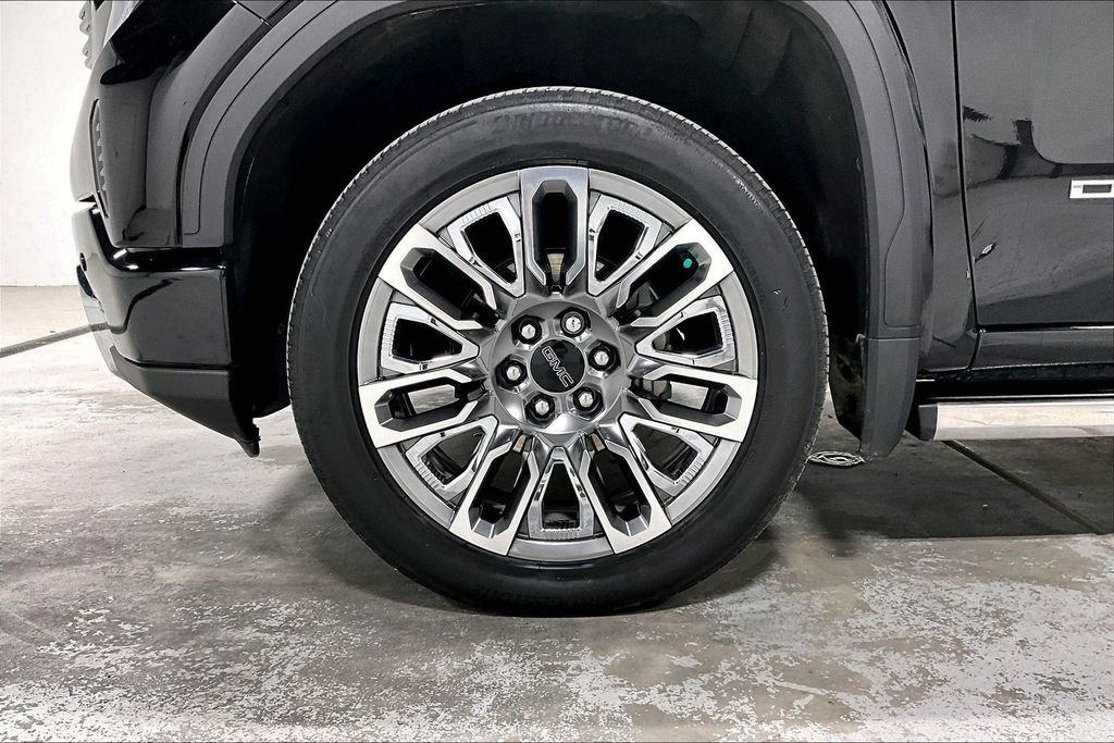 Used 2023 GMC Sierra 1500 Denali Ultimate image 11