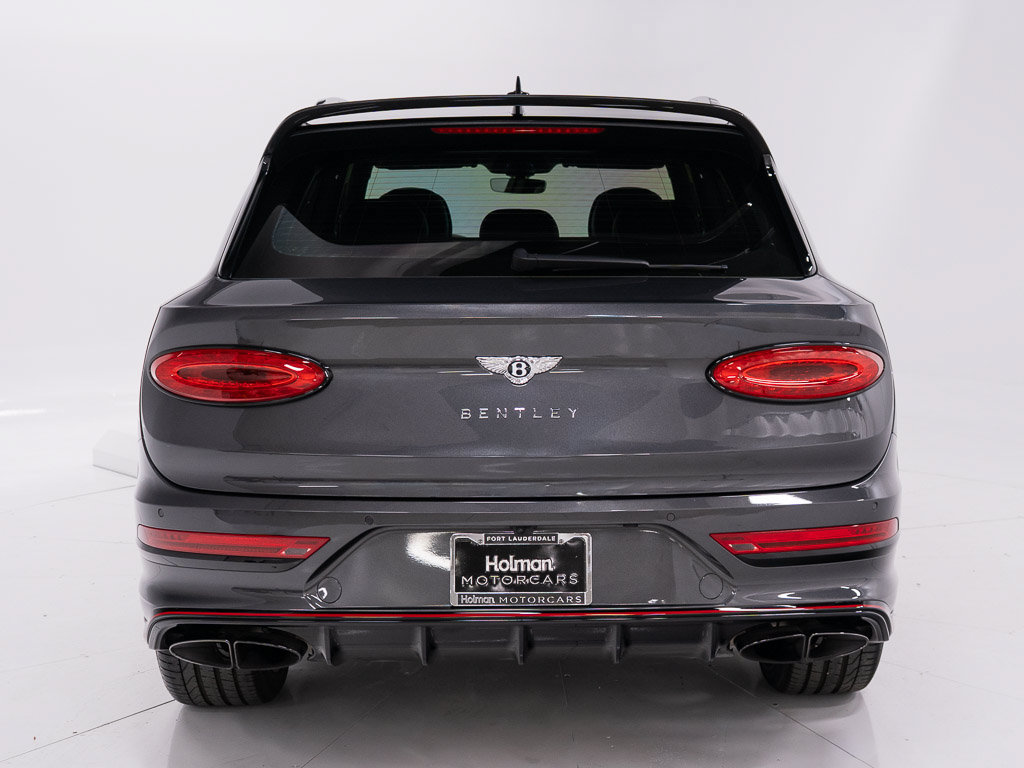 Certified 2022 Bentley Bentayga AWD/4WD image 4